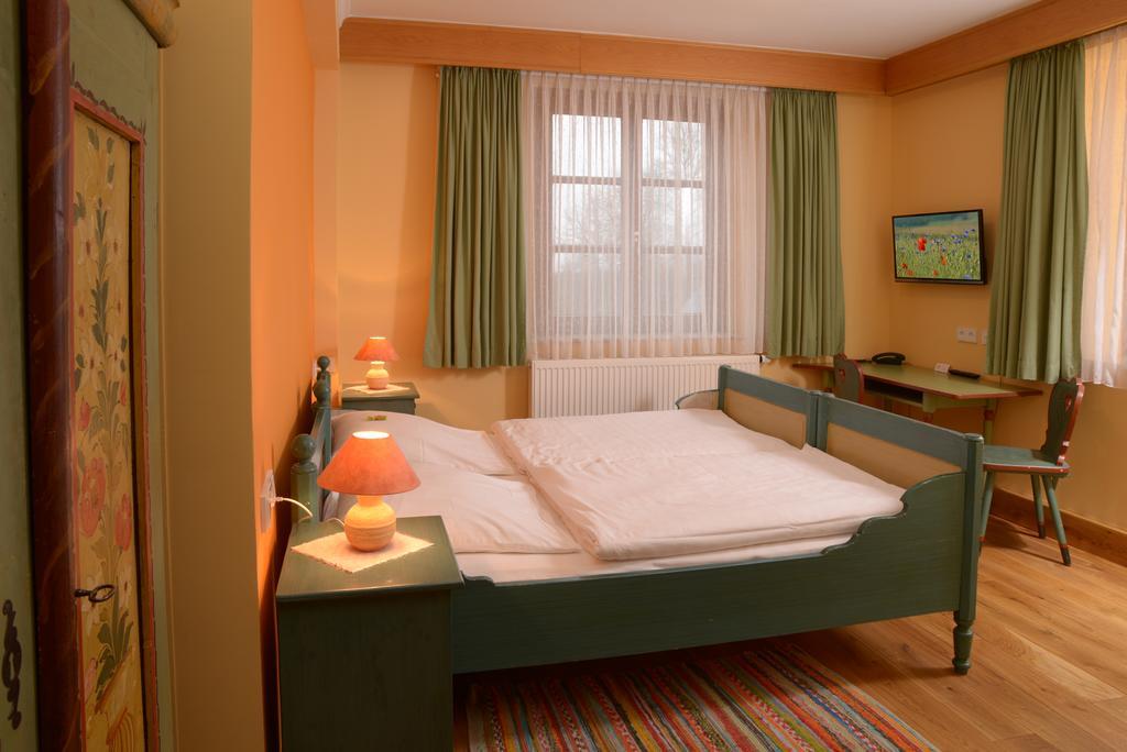 Landgasthof Haueis Marktleugast Room photo